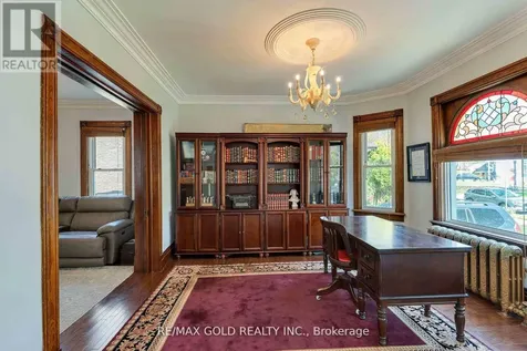 16 Maynard Avenue Kitchener ON N2H 4Z6
