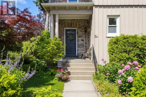 54 Bruce Street Cambridge ON N1R 2E3