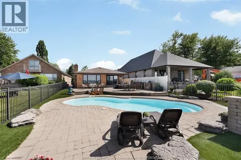 12862 Riverside Tecumseh ON N8N 1A8