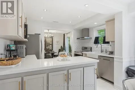 2 Seeley Court Wasaga Beach ON L9Z 2A7