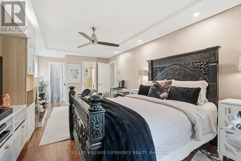 2 Seeley Court Wasaga Beach ON L9Z 2A7