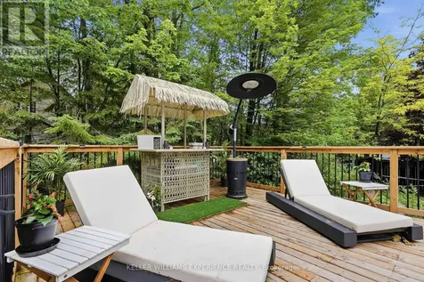 2 Seeley Court Wasaga Beach ON L9Z 2A7