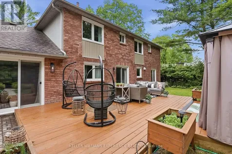 2 Seeley Court Wasaga Beach ON L9Z 2A7