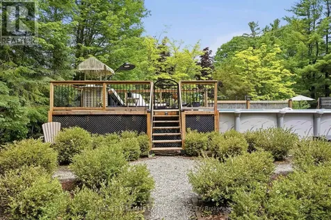 2 Seeley Court Wasaga Beach ON L9Z 2A7