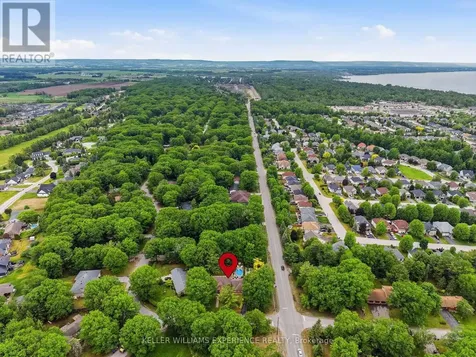 2 Seeley Court Wasaga Beach ON L9Z 2A7