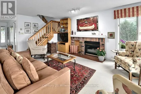 500 Oxbow Crescent Collingwood ON L9Y 5B4
