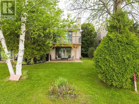 500 Oxbow Crescent Collingwood ON L9Y 5B4