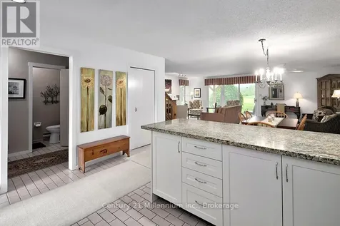 500 Oxbow Crescent Collingwood ON L9Y 5B4