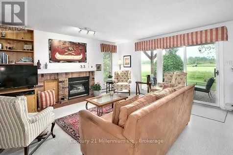 500 Oxbow Crescent Collingwood ON L9Y 5B4