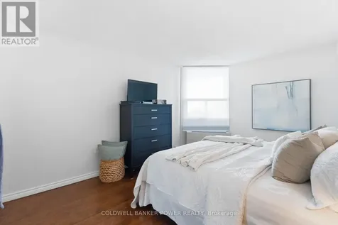 323 Colborne Street London East (east K) ON N6B 3N8