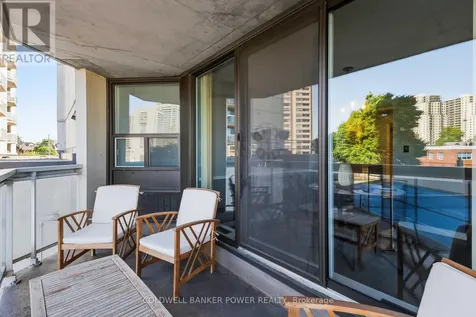 323 Colborne Street London East (east K) ON N6B 3N8