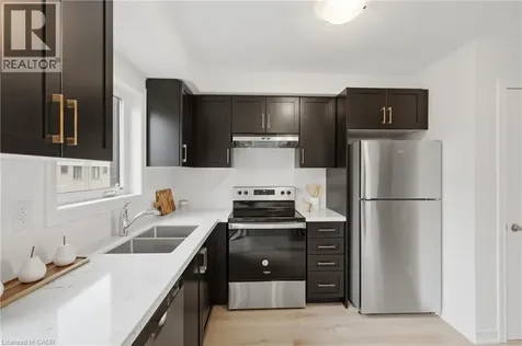 15 Bingham Road Hamilton ON L8H 0B5