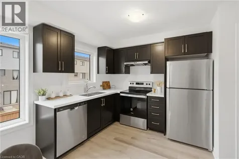 15 Bingham Road Hamilton ON L8H 0B5