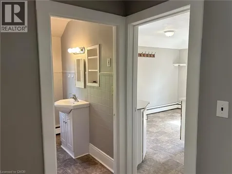 100 Stanley Street Simcoe ON N3Y 1M4