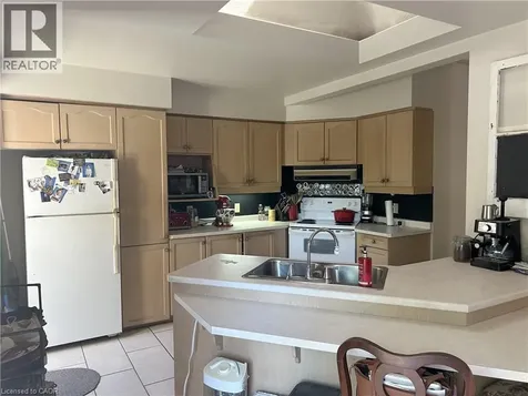 100 Stanley Street Simcoe ON N3Y 1M4