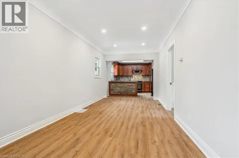 93 East 31st Street East Hamilton ON L8V 3N9
