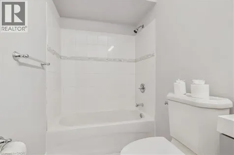 93 East 31st Street East Hamilton ON L8V 3N9