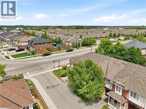 222 Fall Fair Way Binbrook ON L0R 1C0