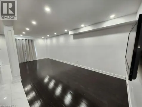 99 Corkwood Crescent Vaughan ON L6A 3C1