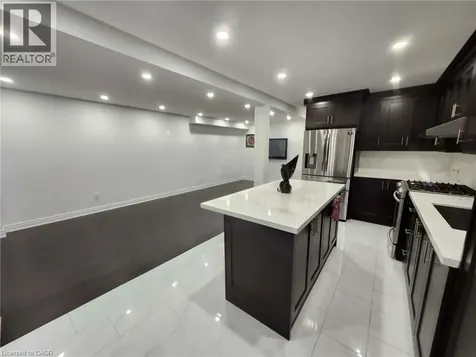 99 Corkwood Crescent Vaughan ON L6A 3C1
