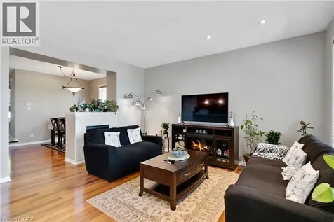 298 Garth Massey Drive Cambridge ON N1T 2K3
