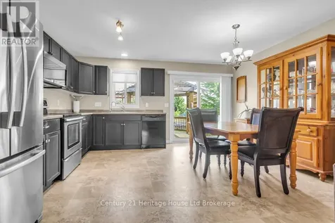 33 Park Place Tillsonburg ON N4G 0B8