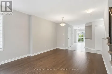 670 Danaca Private Ottawa ON K1K 2V7