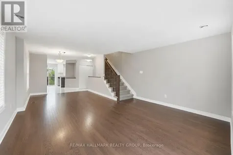 670 Danaca Private Ottawa ON K1K 2V7