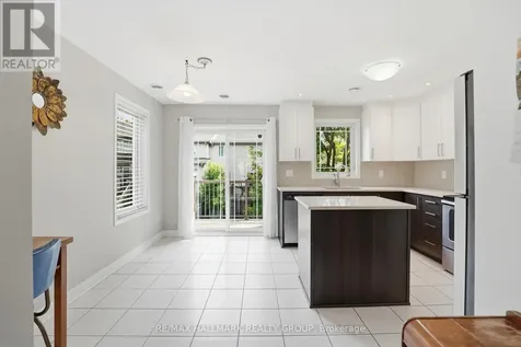 670 Danaca Private Ottawa ON K1K 2V7