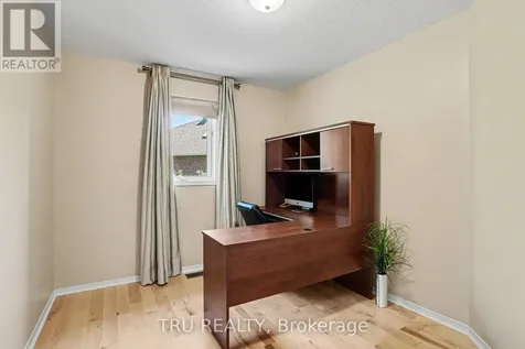 40 Cimarron Crescent Ottawa ON K2G 6E1