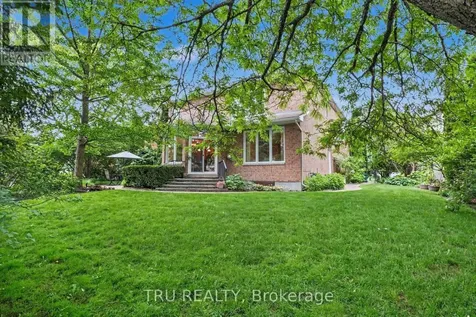 40 Cimarron Crescent Ottawa ON K2G 6E1