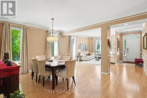 40 Cimarron Crescent Ottawa ON K2G 6E1