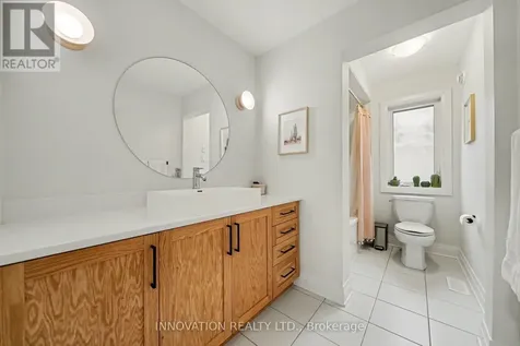 957 Atrium Ridge Ottawa ON K4M 0P3