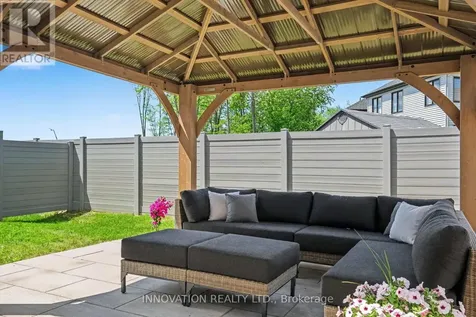 957 Atrium Ridge Ottawa ON K4M 0P3