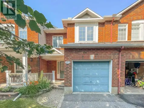 172 Gray Crescent Ottawa ON K2K 3L8