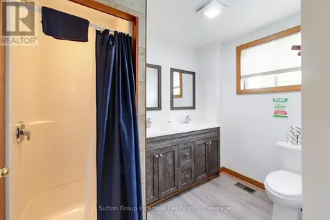 151 Tyrolean Lane Blue Mountains ON L9Y 0N3