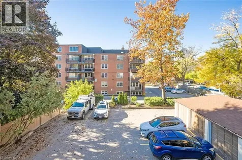 432 Burlington Avenue Burlington ON L7S 1R4