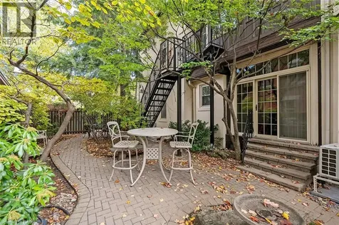 432 Burlington Avenue Burlington ON L7S 1R4