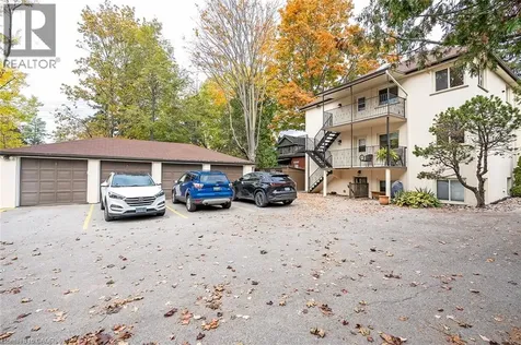 432 Burlington Avenue Burlington ON L7S 1R4
