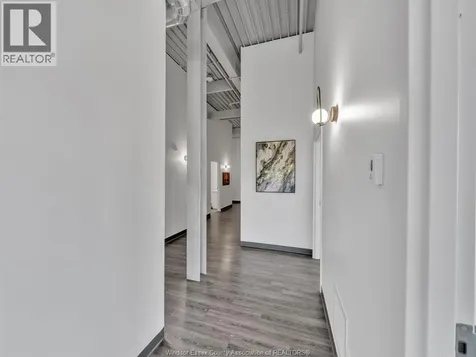 2109 Ottawa Street Windsor ON N8Y 1R8