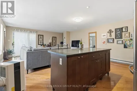 322 King Street West Brockville ON K6V 3S3
