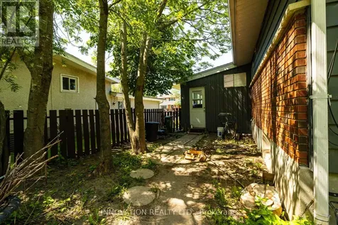 2329 Ryder Street Ottawa ON K1H 6X4