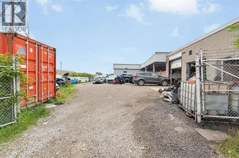 986 Tecumseh Road West Windsor ON N8X 2A8