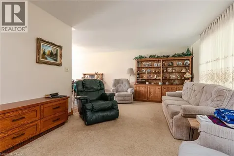 265 Bleams Court New Hamburg ON N3A 1L9