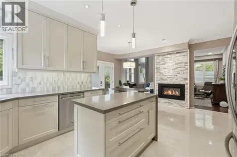 58 Anderson Court Ancaster ON L9G 4Z7