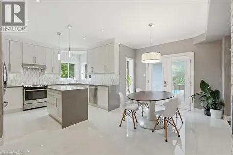 58 Anderson Court Ancaster ON L9G 4Z7