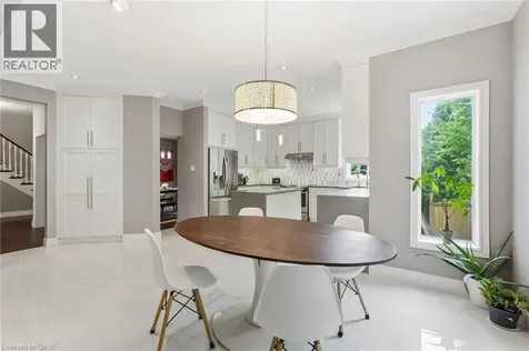 58 Anderson Court Ancaster ON L9G 4Z7