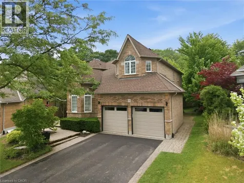 58 Anderson Court Ancaster ON L9G 4Z7
