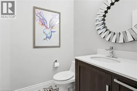 58 Anderson Court Ancaster ON L9G 4Z7