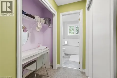 58 Anderson Court Ancaster ON L9G 4Z7